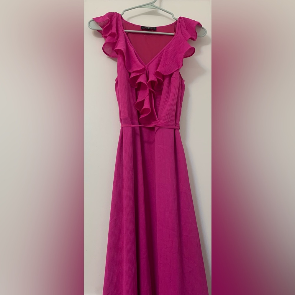 Elegant Pink Sleeveless Gown